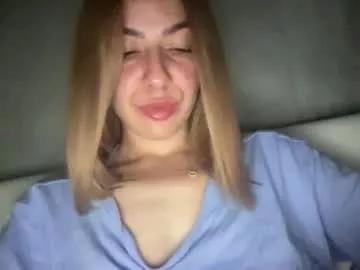 Stefy_glow from Chaturbate