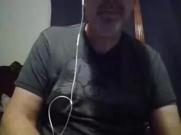 sullydog48 from Chaturbate