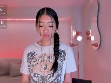 sussyrosse_ from Chaturbate