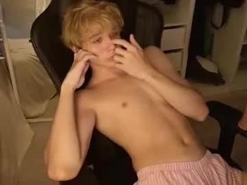 sw33theart_b0y from Chaturbate is Freechat