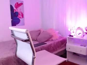 Sweet_blueberry_ from Chaturbate
