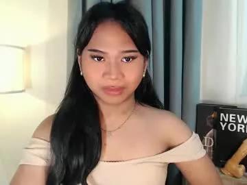 sweet_hoelly from Chaturbate