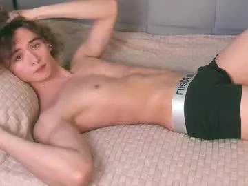 sweet_jamees from Chaturbate