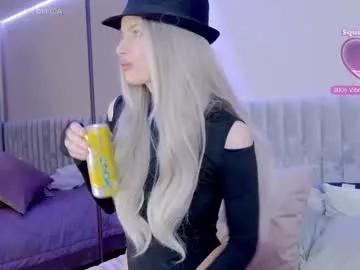 sweetbabyxx2021 from Chaturbate