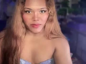 sweethot_bella from Chaturbate