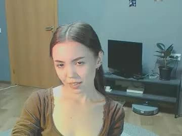 sweetieee_kira from Chaturbate is Freechat