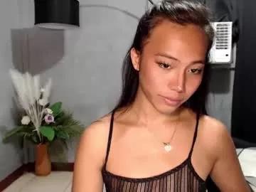 sweetiie_caren from Chaturbate