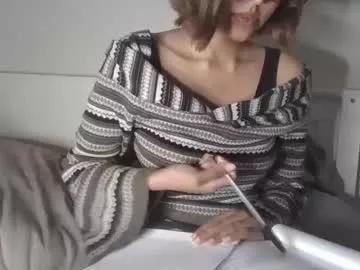 sweetlilyinthewild from Chaturbate