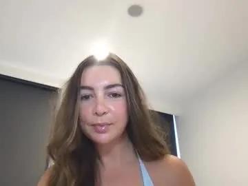 Sweetukcassie from Chaturbate