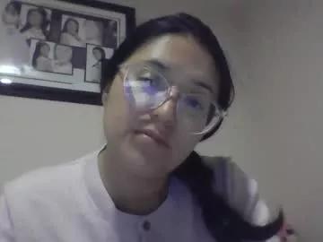 sweetyypeach from Chaturbate