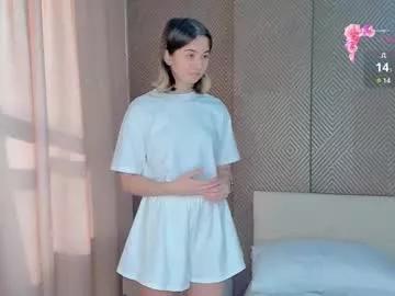 synnovebuoy from Chaturbate