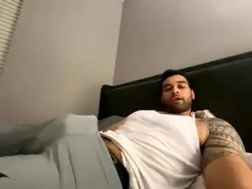 Tallhandsumnhung from Chaturbate