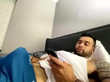 tallhandsumnhung from Chaturbate is Freechat