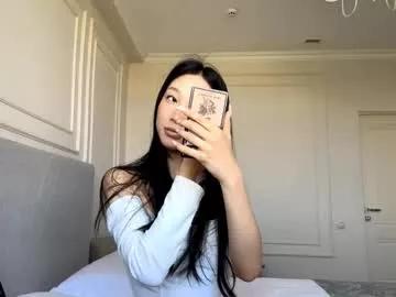 Tashinadoncaster from Chaturbate