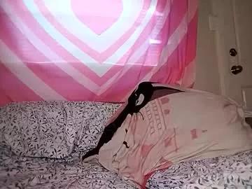 tasteekitty from Chaturbate