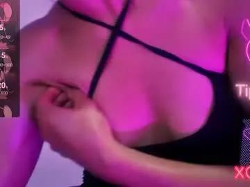 tatis_blux from Chaturbate