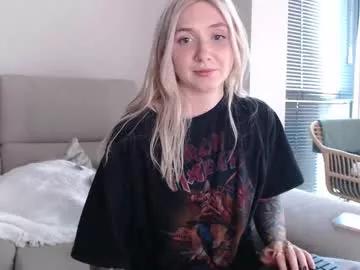 tattoobbgirl from Chaturbate