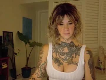 tattooed_natalia from Chaturbate