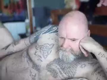 tattooeddilf01 from Chaturbate