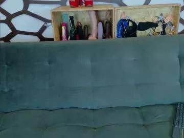 taty_miller from Chaturbate