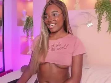 Taylorviidal from Chaturbate