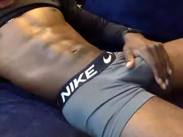 tevvdaren from Chaturbate