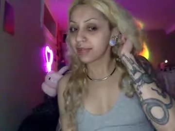 theeking_venus from Chaturbate