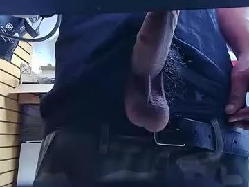 thehungstud420 from Chaturbate