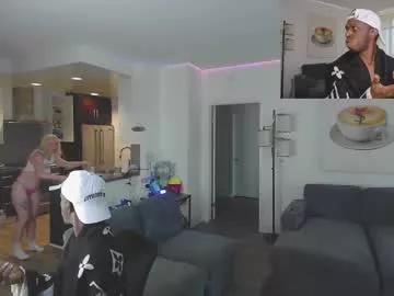 Thepluglove from Chaturbate
