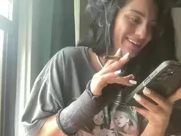 Throatyygoat from Chaturbate