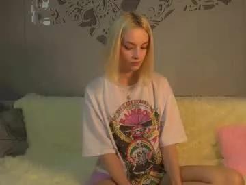 Throphyeva from Chaturbate