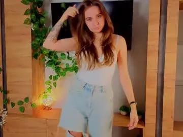Tiffanybrooklin from Chaturbate