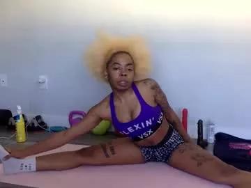 tineebadass from Chaturbate is Freechat