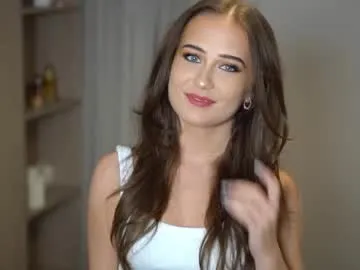 tinyxstar — GOAL: caress session [190 tokens left] #new #18 #shy #teen #petite