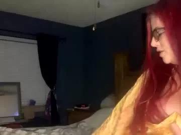titaniarose from Chaturbate