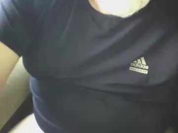 tittyloverr69 from Chaturbate