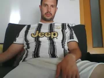 titusnow from Chaturbate