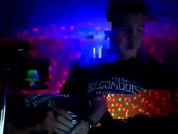 tkthedj from Chaturbate