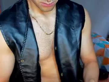 tommy_bred from Chaturbate