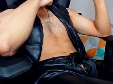 tommy_bred from Chaturbate