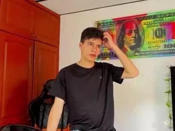 Tommy_carlos from Chaturbate