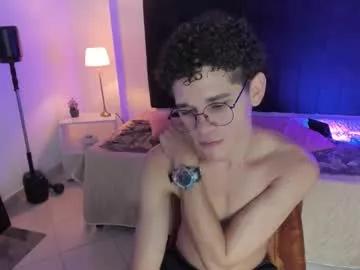 tommy_tucker10 from Chaturbate
