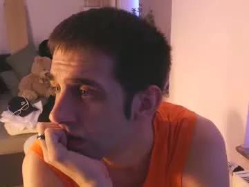 toohugeandstonedxoxo from Chaturbate