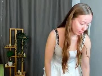 Traceeceglinski from Chaturbate