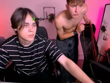 travis_wolf_ from Chaturbate is Freechat