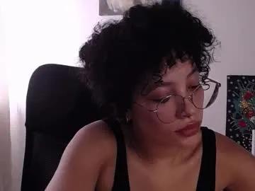 Treasuresz from Chaturbate