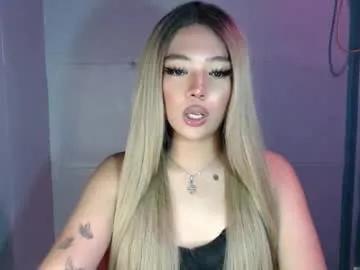 Trexie_fucks15 from Chaturbate