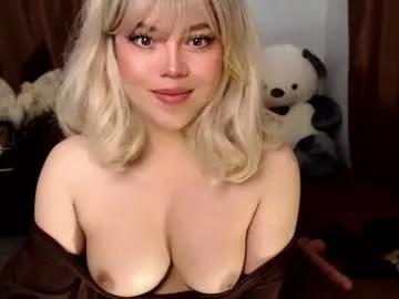 tssassy_julie23 from Chaturbate
