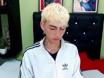 ttimy_x_boy from Chaturbate