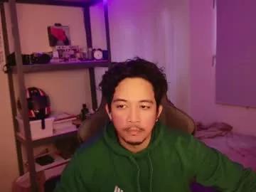 tweezerdick from Chaturbate